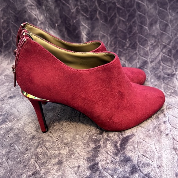 Kenzie red high heel ankle boots, size 6 - Picture 2 of 3